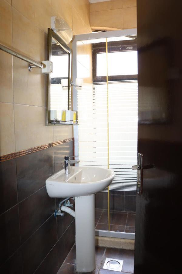 Al Jamal Suites Buitenkant foto