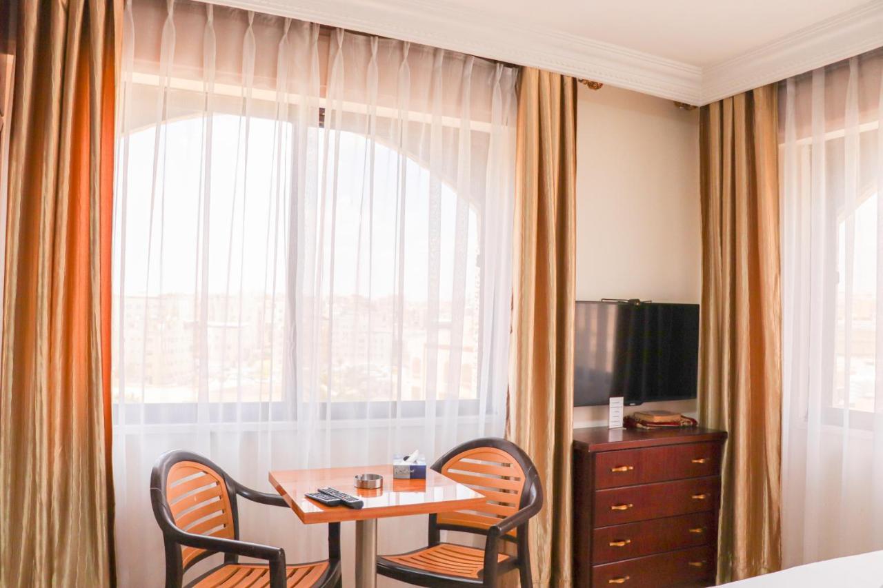 Al Jamal Suites Buitenkant foto